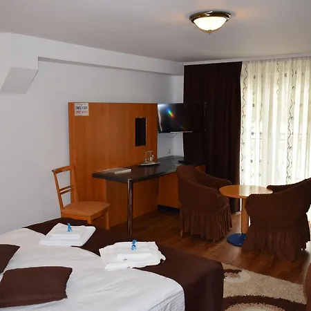 Guest house Casa Viv 3*